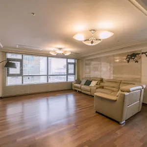 아파트 Party For Up To 29 People 