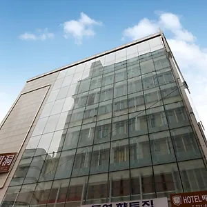  Hotel Myeongdong